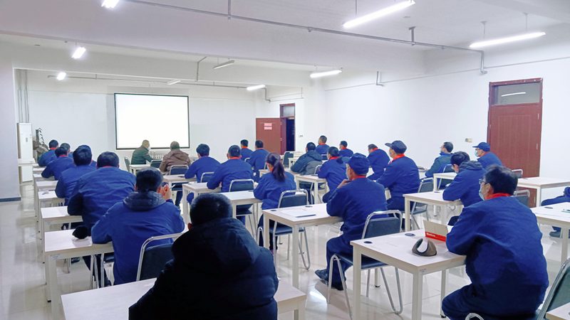 目前市面上教师资格证面试教材主要分为以下几类：